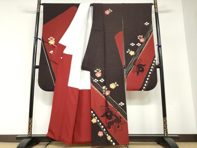 平和屋着物●豪華振袖・長襦袢（袷）セット　絞り　舞花文　金彩　金通し地　正絹　逸品　DABG2742ud