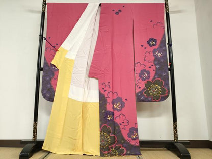 平和屋着物●豪華振袖・長襦袢（無双仕立て）セット　駒刺繍　舞花文　金彩　正絹　逸品　DABG2743ud