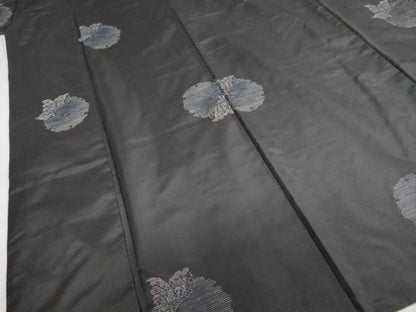 平和屋着物●本場大島紬　地空き　雪輪舞蝶文　やまと誂製　正絹　逸品　DABG2771ud