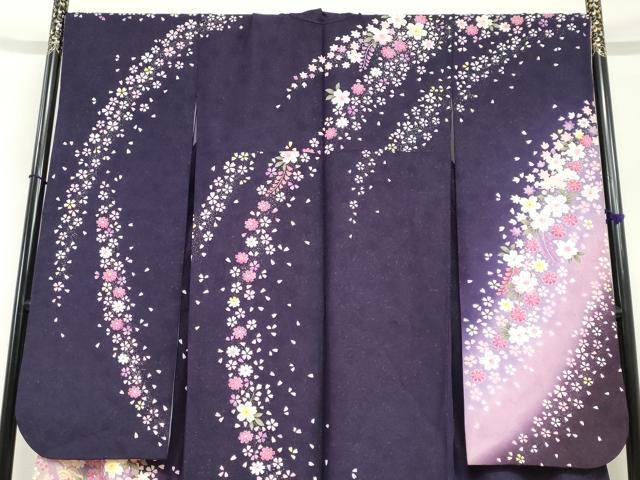 平和屋着物●豪華振袖　駒刺繍　流水草花文　暈し染め　金彩　金通し地　正絹　逸品　DABG2773ud