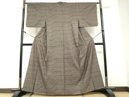 平和屋着物●本場大島紬　9マルキ　変わり縞　正絹　逸品　DABG2806ud