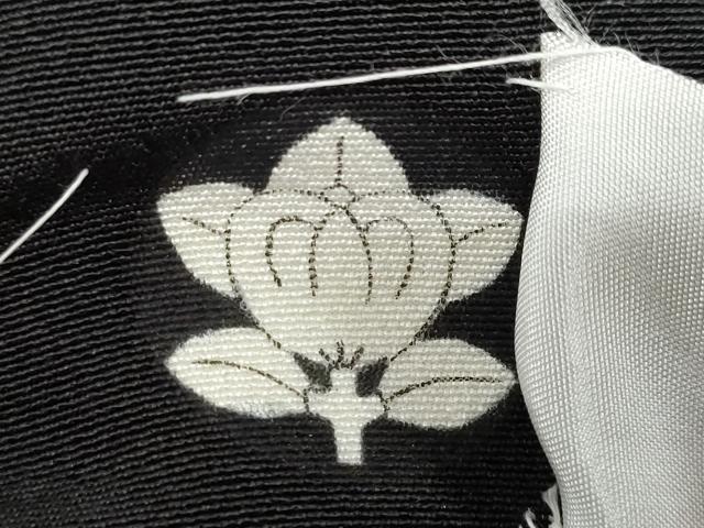 平和屋着物●豪華黒留袖　駒刺繍　流水吉祥草花文　金彩　正絹　逸品　DABG2815ud