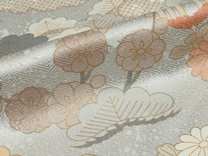平和屋着物●訪問着　駒刺繍　雲取り草花文　金彩　ロング丈　正絹　逸品　DABG2830ud