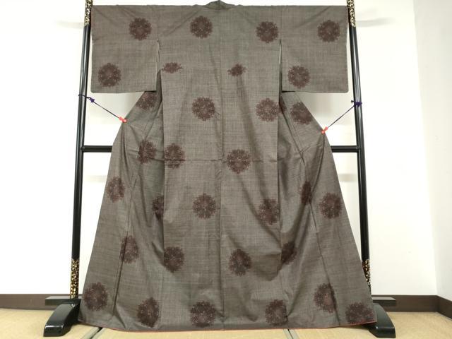 平和屋着物●本場大島紬　7マルキ　花鳥文　正絹　逸品　DABG2834ud