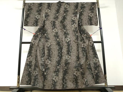 平和屋着物●本場大島紬　9マルキ　草花文　正絹　逸品　DABG2837ud