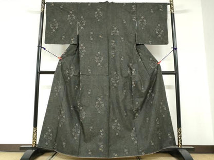平和屋着物●本場大島紬　9マルキ　総絣　葡萄蔦の葉文　正絹　逸品　未使用　DABG2844ud