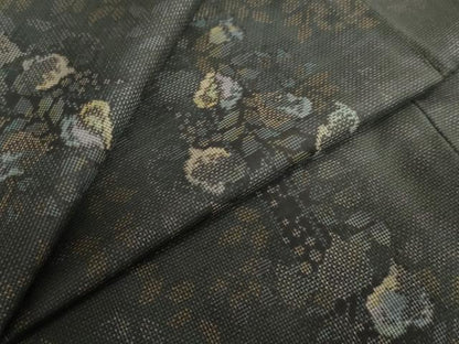 平和屋着物●本場大島紬　9マルキ　総絣　葡萄蔦の葉文　正絹　逸品　未使用　DABG2844ud