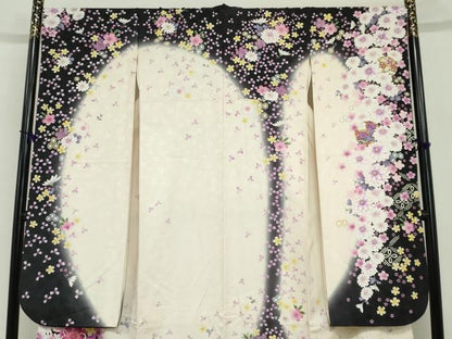 平和屋着物●豪華振袖　刺繍　鼓草花文　暈し染め　銀通し地　友禅きもの友禅扱い　正絹　逸品　DABG2891ud