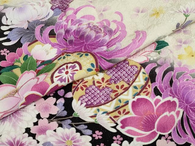 平和屋着物●豪華振袖　刺繍　鼓草花文　暈し染め　銀通し地　友禅きもの友禅扱い　正絹　逸品　DABG2891ud