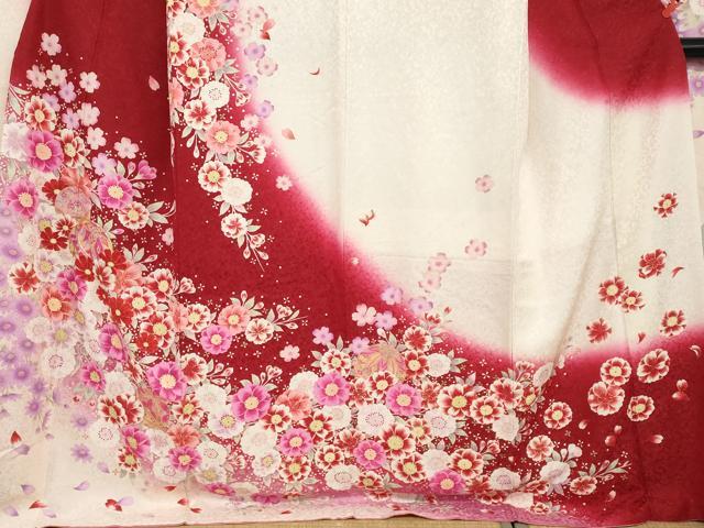 平和屋着物●豪華振袖　駒刺繍　手毬草花文　暈し染め　銀通し地　正絹　逸品　DABG2901ud