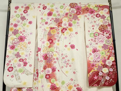平和屋着物●豪華振袖　刺繍　花蝶文　暈し染め　金銀彩　銀通し地　正絹　逸品　DABG2903ud