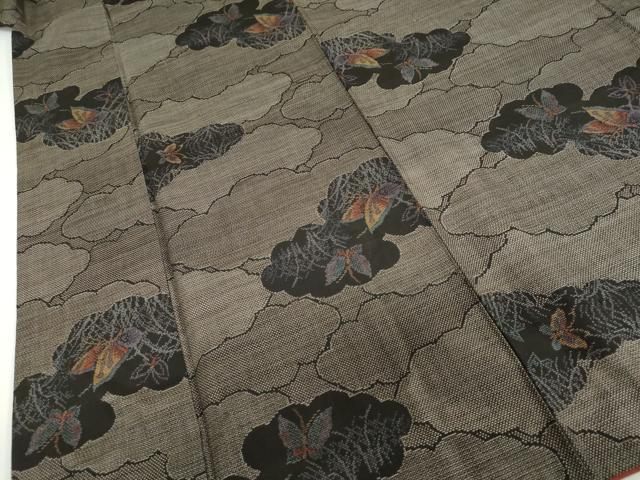 平和屋着物●本場大島紬　150亀甲　雲取り舞蝶文　正絹　逸品　DABG2912ud