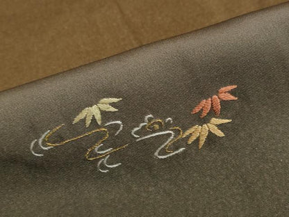 平和屋着物●訪問着　刺繍　流水草花文　暈し染め　金彩　正絹　逸品　DABG2938ud