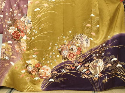 平和屋着物●豪華振袖　駒刺繍　鼓草花文　暈し染め　金彩　正絹　逸品　DABG2977ud
