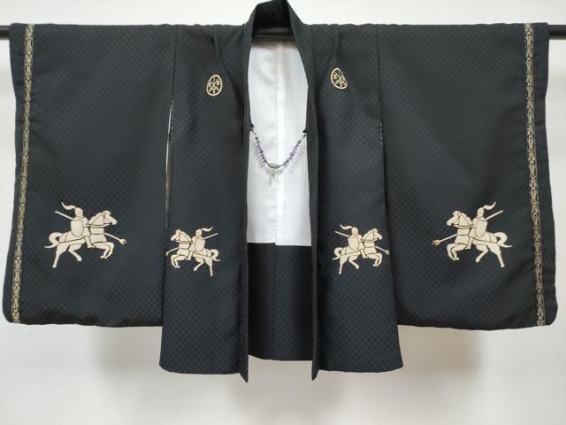 平和屋着物[]七五三　男の子　祝着・羽織・長襦袢(単衣)・行灯袴・小物セット　鳥の子色　刺繍　狩猟文　市松文様　金糸　DABG3036ma