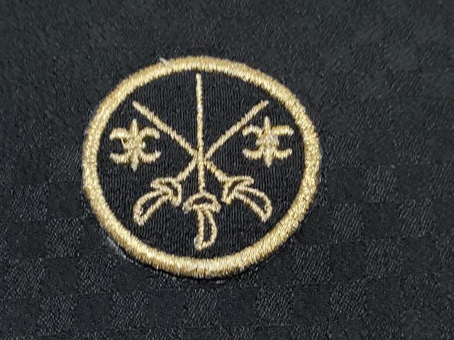 平和屋着物[]七五三　男の子　祝着・羽織・長襦袢(単衣)・行灯袴・小物セット　鳥の子色　刺繍　狩猟文　市松文様　金糸　DABG3036ma