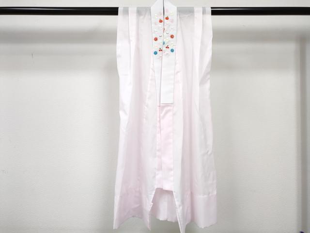 平和屋着物[]七五三　女の子　３歳　祝着　三つ身　長襦袢(単衣・半衿刺繍)・被布・小物セット 刺繍 牡丹 舞桜 金糸 洗える着物 DABG3049ma
