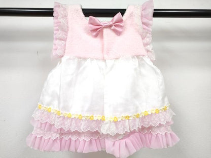 平和屋着物[]七五三　女の子　３歳　祝着　三つ身　長襦袢(単衣・半衿刺繍)・被布 ベストセット　草花間道　金彩　洗える着物　DABG3076ma