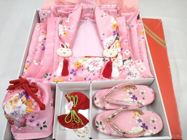 平和屋着物[]七五三　女の子　３歳　祝着　三つ身　長襦袢(単衣)・被布・草履・小物セット　鞠花文　暈し染め　金彩　箱付き　DABG3147ma