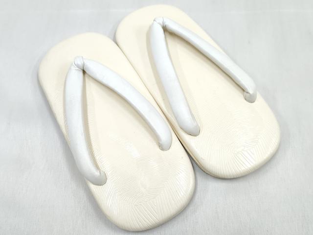 平和屋着物[]七五三　男の子　行灯袴・帯・雪駄・小物セット　格子　箱付き　洗える着物　DABG3154ma