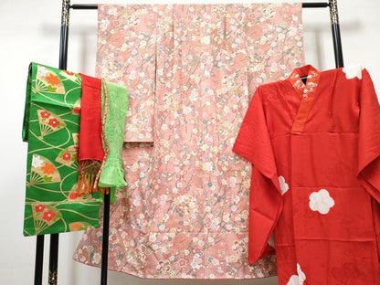 平和屋着物[]七五三　女の子　７歳　祝着　四つ身　襦袢(無双仕立て)・袋帯・小物セット　枝梅文　金彩　逸品　DABG3194ma