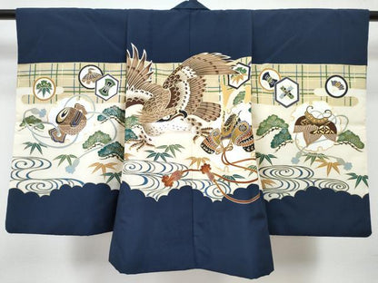 平和屋着物[]七五三　男の子　祝着・羽織・長襦袢(単衣)・行灯袴・小物セット　鷹　鷲　兜　流水笹松文　金彩　箱付き　DABG3206ma