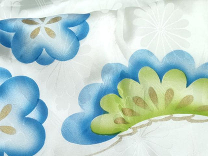 平和屋着物[]七五三　男の子　祝着・被布セット　刺繍　鷹　鷲　笹松花文　金彩　箱付き　洗える着物　DABG3209ma