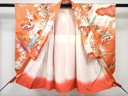 平和屋着物[]七五三　女の子　３歳　祝着　三つ身　長襦袢(無双仕立て・半衿刺繍)セット　絞り　舞花文　暈し染め　金彩　逸品　DABG3230ma