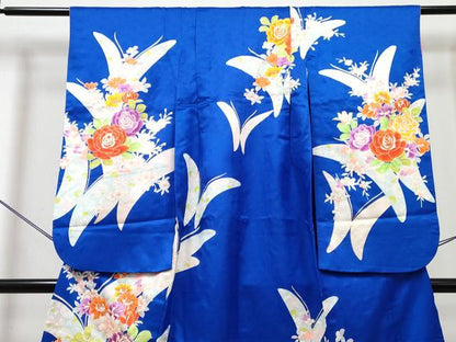 平和屋着物[]七五三　女の子　７歳　祝着　四つ身　長襦袢(単衣)セット　駒刺繍　花蝶文　金彩　逸品　DABG3237ma