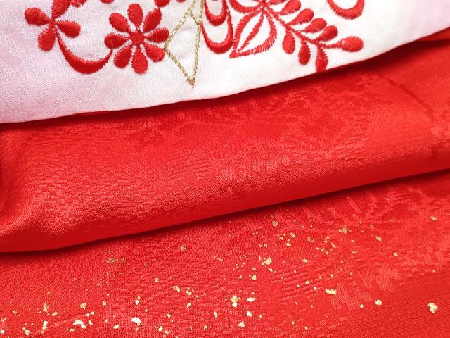 平和屋着物[]七五三　女の子　３歳　祝着　三つ身　長襦袢(袷・半衿刺繍)セット　御所車飛鶴鞠花文　暈し染め　金彩　逸品　DABG3242ma