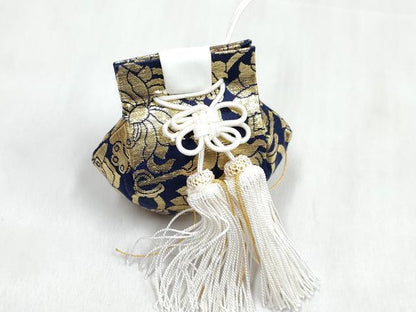 平和屋着物[]男の子 子供 ベビーセレモニー スタイ・帽子・お守り袋セット 総刺繍 立波飛鶴文 金糸 洗える着物 DABG3249ma