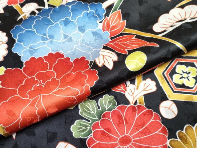 平和屋着物[]七五三　女の子　７歳　祝着　四つ身　襦袢(無双仕立て・半衿刺繍)セット　吉祥花文　黒地　逸品　DABG3269ma