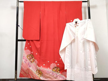 平和屋着物[]七五三　女の子　７歳　祝着　四つ身　襦袢(無双仕立て・半衿刺繍)セット　花蝶文　暈し染め　金銀彩　逸品　DABG3272ma