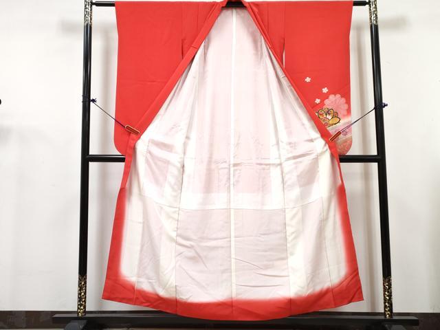 平和屋着物[]七五三　女の子　７歳　祝着　四つ身　襦袢(無双仕立て・半衿刺繍)セット　花蝶文　暈し染め　金銀彩　逸品　DABG3272ma