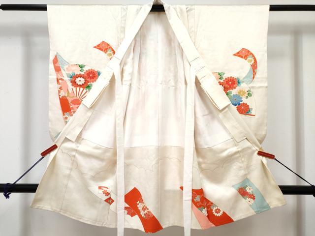 平和屋着物[]七五三 女の子 ３歳 祝着 三つ身 肌襦袢(無双仕立て・半衿刺繍)セット 駒刺繍 扇面飛鶴花文 金彩 逸品 DABG3284ma