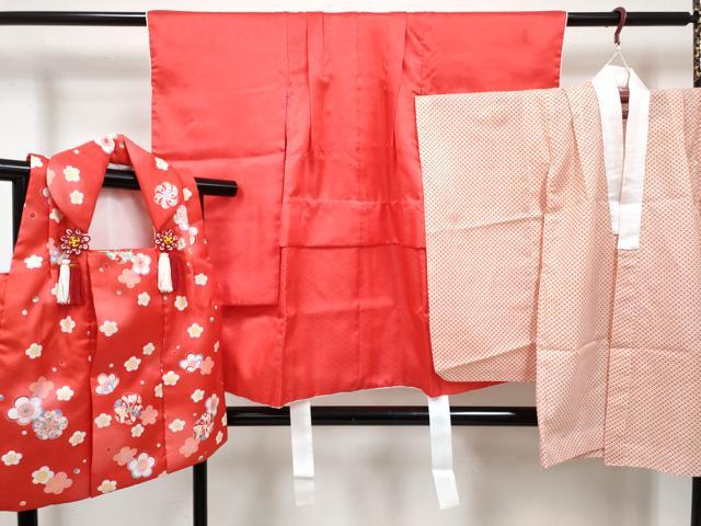 平和屋着物[]七五三　女の子　３歳　祝着　三つ身　長襦袢(単衣)・被布セット　赤色　舞花文　暈し染め　逸品　DABG3311ma