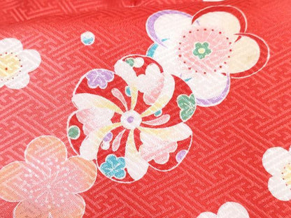 平和屋着物[]七五三　女の子　３歳　祝着　三つ身　長襦袢(単衣)・被布セット　赤色　舞花文　暈し染め　逸品　DABG3311ma
