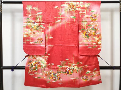 平和屋着物[]七五三　女の子　３歳　祝着　三つ身　長襦袢(単衣・半衿刺繍)セット　駒刺繍　地紙鞠花文　暈し染め　金彩　DABG3328ma