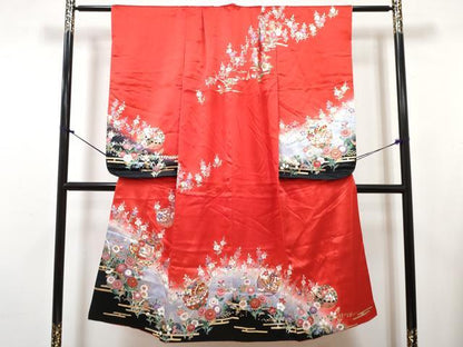 平和屋着物[]七五三　女の子　７歳　祝着　四つ身　襦袢(無双仕立て)セット　駒刺繍　舞蝶花鳥松文　暈し染め　金彩　逸品　DABG3390ma