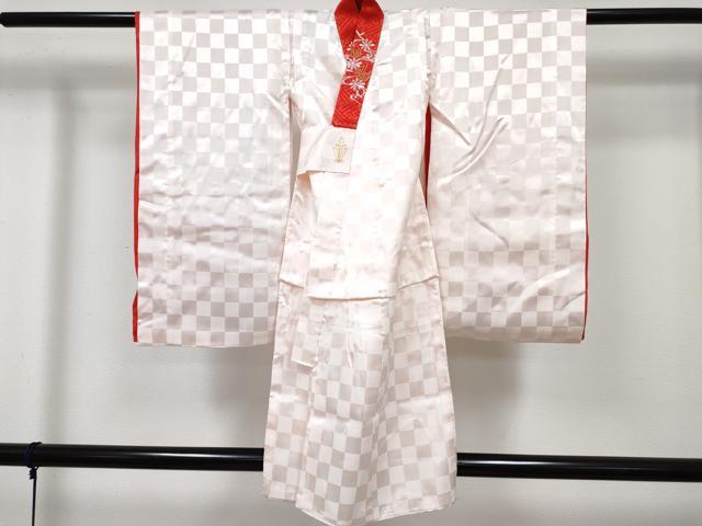 平和屋着物[]七五三　女の子　３歳　祝着　三つ身　長襦袢(袷・半衿刺繍)セット　梅　青海波　暈し染め　金彩　逸品　DABG3393ma