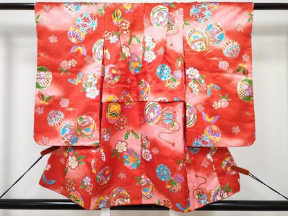 平和屋着物[]七五三　女の子　３歳　祝着　三つ身　被布セット　鼓鳳凰鞠花蝶丸　暈し染め　金彩　DABG3395ma