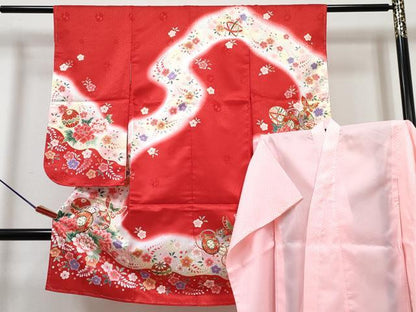平和屋着物[]七五三　女の子　３歳　祝着　三つ身　長襦袢(単衣)セット　鼓鞠花蝶文　暈し染め　金彩　DABG3404ma