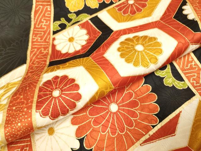平和屋本店●豪華振袖　駒刺繍　吉祥花文　黒地　金彩　正絹　逸品　DABG3524du