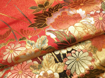 平和屋本店●色打掛　お引きずり　和装　婚礼　結婚式　花嫁　神社挙式　花車文　金銀彩　金通し地　逸品　DABG3548du
