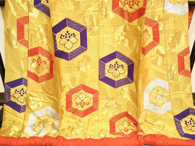 平和屋本店●色打掛　お引きずり　和装　婚礼　結婚式　花嫁　神社挙式　亀甲菊桐文　金銀糸　逸品　DABG3601du