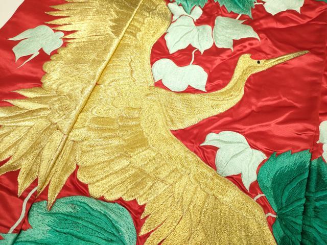 平和屋本店●色打掛　お引きずり　和装　婚礼　結婚式　花嫁　神社挙式　総刺繍　飛鶴蔦の葉文　金糸　逸品　DABG3602du