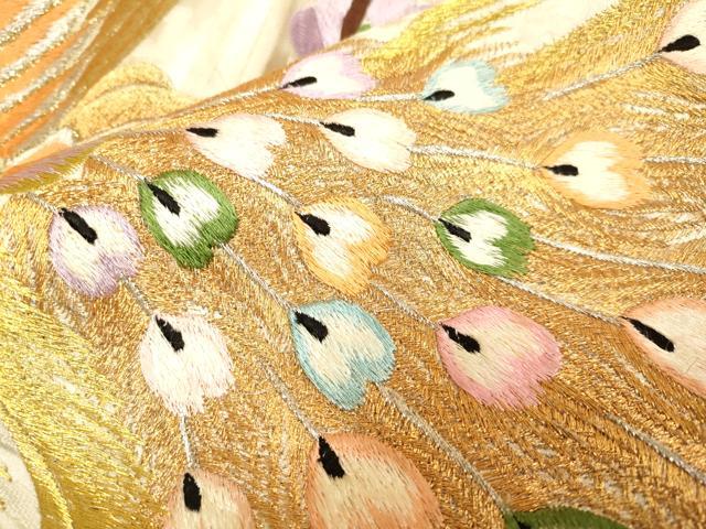平和屋本店●色打掛　お引きずり　和装　婚礼　結婚式　花嫁　神社挙式　総刺繍　孔雀　松竹梅　金銀糸　逸品　DABG3605du