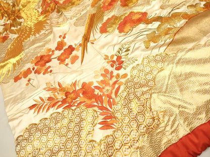 平和屋本店●色打掛　お引きずり　和装　婚礼　結婚式　花嫁　神社挙式　駒刺繍　総刺繍　飛鶴孔雀花松文　金彩　逸品　DABG3606du