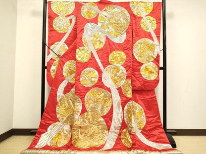 平和屋本店●色打掛　お引きずり　和装　婚礼　結婚式　花嫁　神社挙式　総刺繍　飛鶴御所車吉祥花文　金銀糸　逸品　DABG3607du