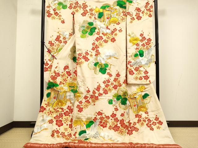 平和屋本店●色打掛　お引きずり　和装　婚礼　結婚式　花嫁　神社挙式　駒刺繍　総刺繍　飛鶴御所車梅松文　金彩　逸品　DABG3610du